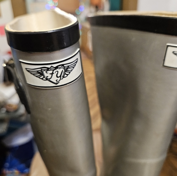 Forever Young Women Rubber Rain Boots with Cotton Lining, Gunmetal Silver - Picture 4 of 7